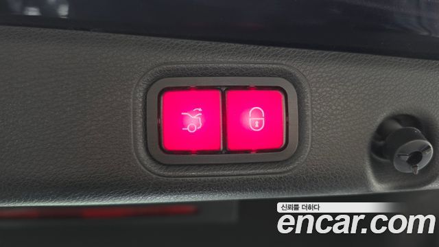 Mercedes-Benz E-Class E350 4MATIC AMG Line Edition