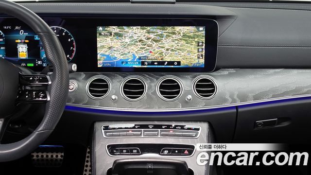Mercedes-Benz E-Class E350 4MATIC AMG Line Edition