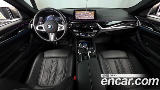 BMW 5-Series 520d xDrive M Sport Package Plus