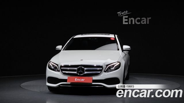 Mercedes-Benz E-Class E300 Avantgarde