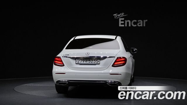 Mercedes-Benz E-Class E300 Avantgarde
