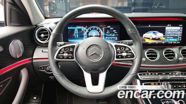 Mercedes-Benz E-Class E300 Avantgarde