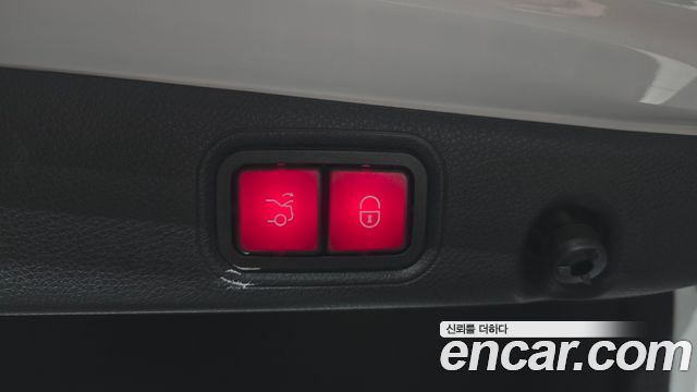 Mercedes-Benz E-Class E300 Avantgarde