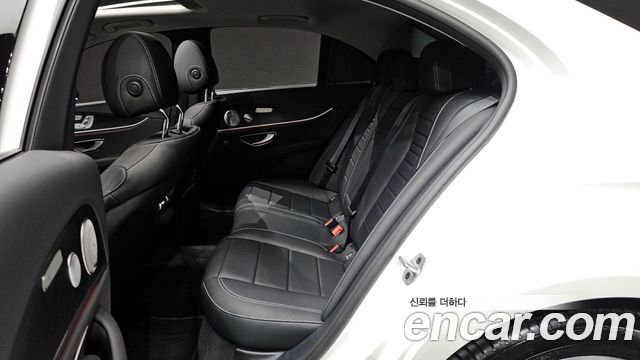 Mercedes-Benz E-Class E300 Avantgarde