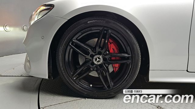 Mercedes-Benz E-Class E220d Coupe