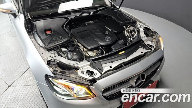 Mercedes-Benz E-Class E220d Coupe