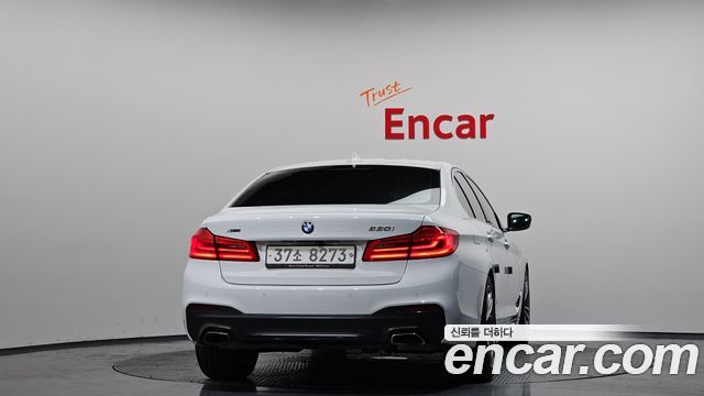 BMW 5-Series 530i xDrive M Sport Package Plus