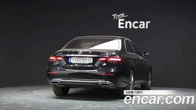 Mercedes-Benz E-Class E350 4MATIC Avantgarde