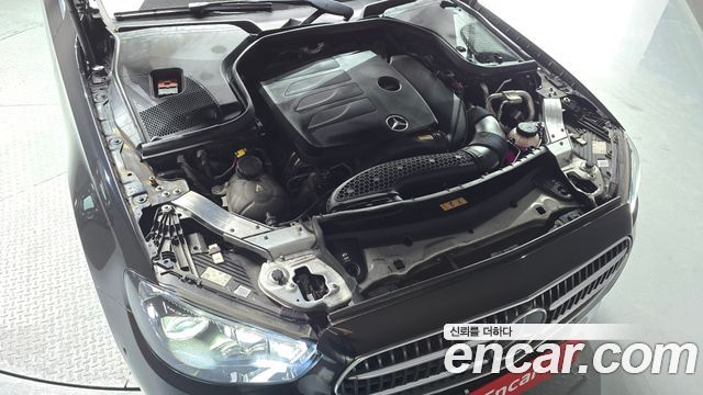 Mercedes-Benz E-Class E350 4MATIC Avantgarde