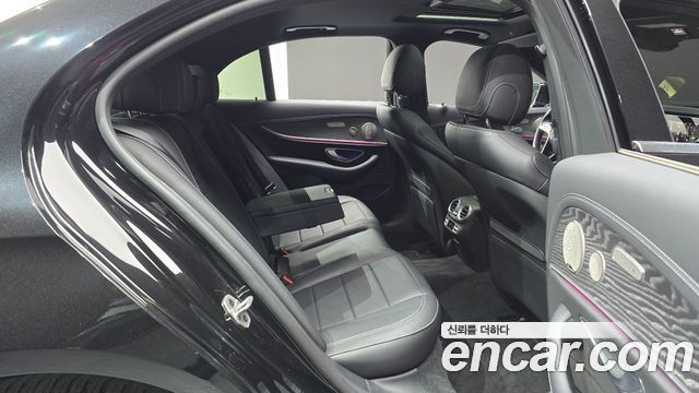 Mercedes-Benz E-Class E350 4MATIC Avantgarde