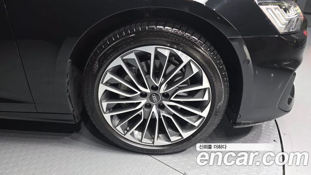 Audi A6 (C8) 45 TFSI Quattro Premium