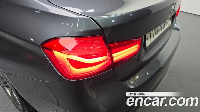 BMW 3-Series 320i M Sport