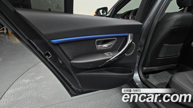 BMW 3-Series 320i M Sport