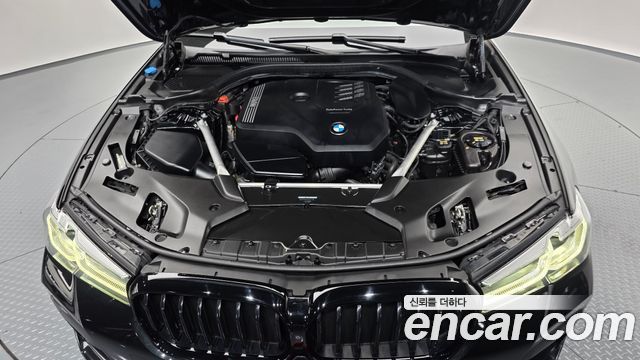 BMW 5-Series 520i M Sport