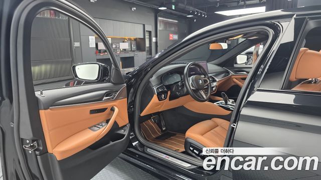 BMW 5-Series 520i M Sport