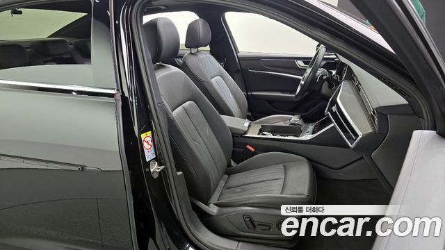 Audi A6 45 TFSI Premium