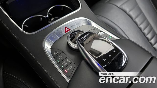 Mercedes-Benz S-Class S400 4MATIC Coupe