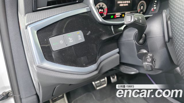 Audi Q3 35 TDI Premium Sportback