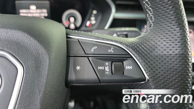Audi Q3 35 TDI Premium Sportback