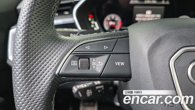 Audi Q3 35 TDI Premium Sportback