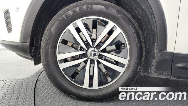 Mercedes-Benz GLB-Class GLB200 d