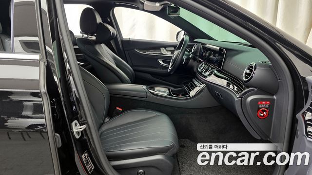 Mercedes-Benz E-Class W213 E450 4MATIC Exclusive