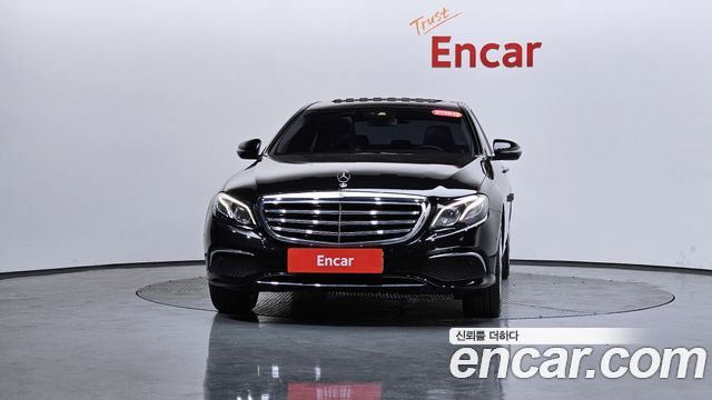 Mercedes-Benz E-Class E220d Exclusive