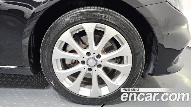 Mercedes-Benz E-Class E220d Exclusive