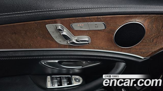 Mercedes-Benz E-Class E220d Exclusive