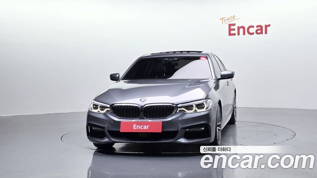 BMW 5-Series 530i M Sport Package Plus