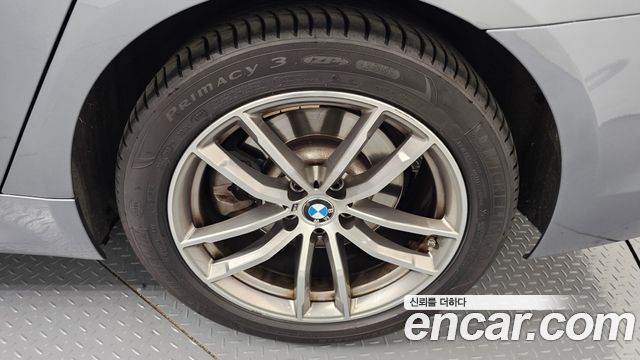 BMW 5-Series 520d xDrive M Sport Package Plus