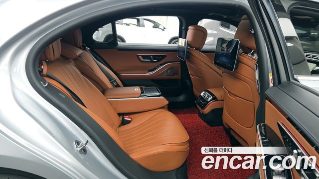 Mercedes-Benz S-Class S500L 4MATIC
