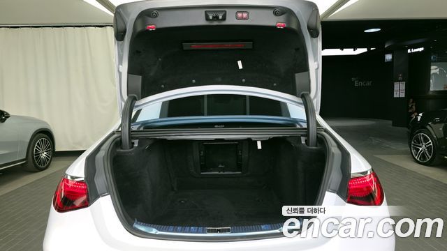 Mercedes-Benz S-Class S500L 4MATIC