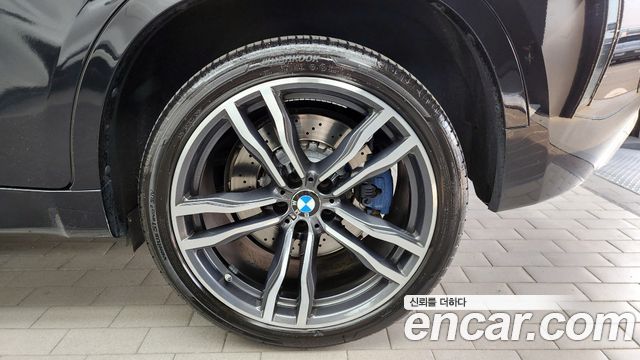 BMW X6M 4.4