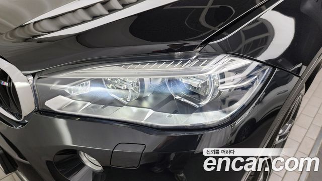 BMW X6M 4.4