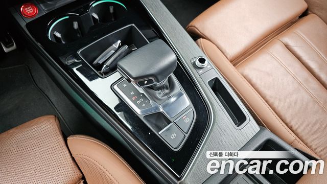 Audi A4 (B9) 40 TFSI Premium