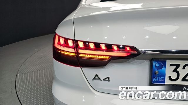 Audi A4 40 TFSI Premium