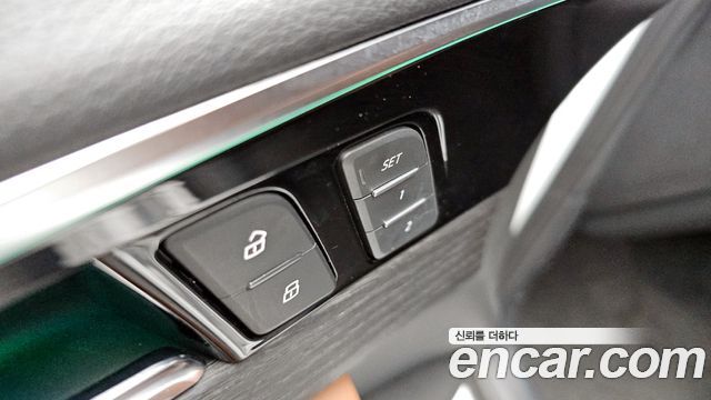 Audi A4 40 TFSI Premium