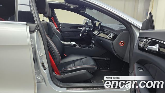 Mercedes-Benz CLS-Class W218 CLS400 AMG Line