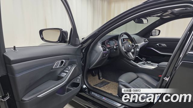 BMW 3Series (G20) 320i Touring M Sports