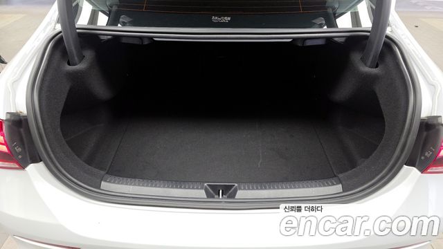 Mercedes-Benz A-Class AMG A35 4MATIC Sedan