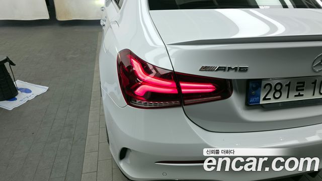 Mercedes-Benz A-Class AMG A35 4MATIC Sedan