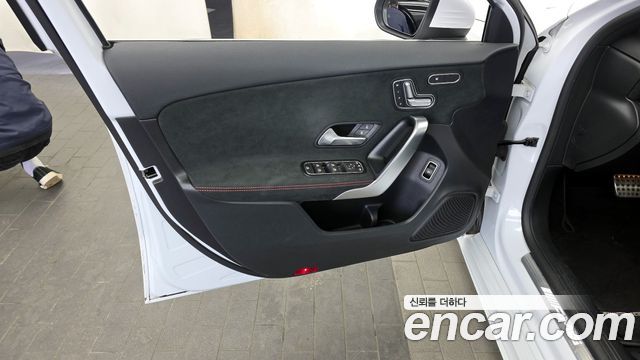 Mercedes-Benz A-Class AMG A35 4MATIC Sedan