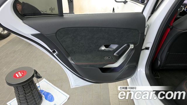 Mercedes-Benz A-Class AMG A35 4MATIC Sedan