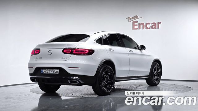 Mercedes-Benz GLC-Class GCL300 4MATIC Coupe