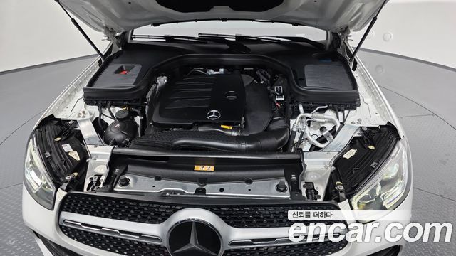 Mercedes-Benz GLC-Class GCL300 4MATIC Coupe