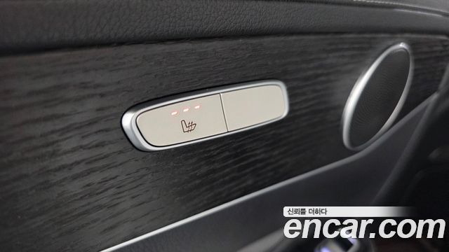 Mercedes-Benz GLC-Class GCL300 4MATIC Coupe