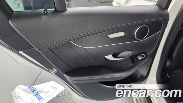 Mercedes-Benz GLC-Class GCL300 4MATIC Coupe