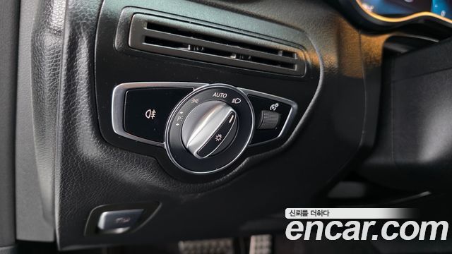 Mercedes-Benz GLC-Class GCL300 4MATIC Coupe