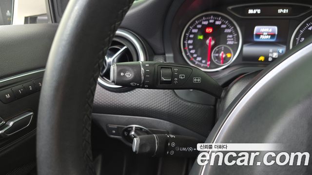 Mercedes-Benz A-Class A200